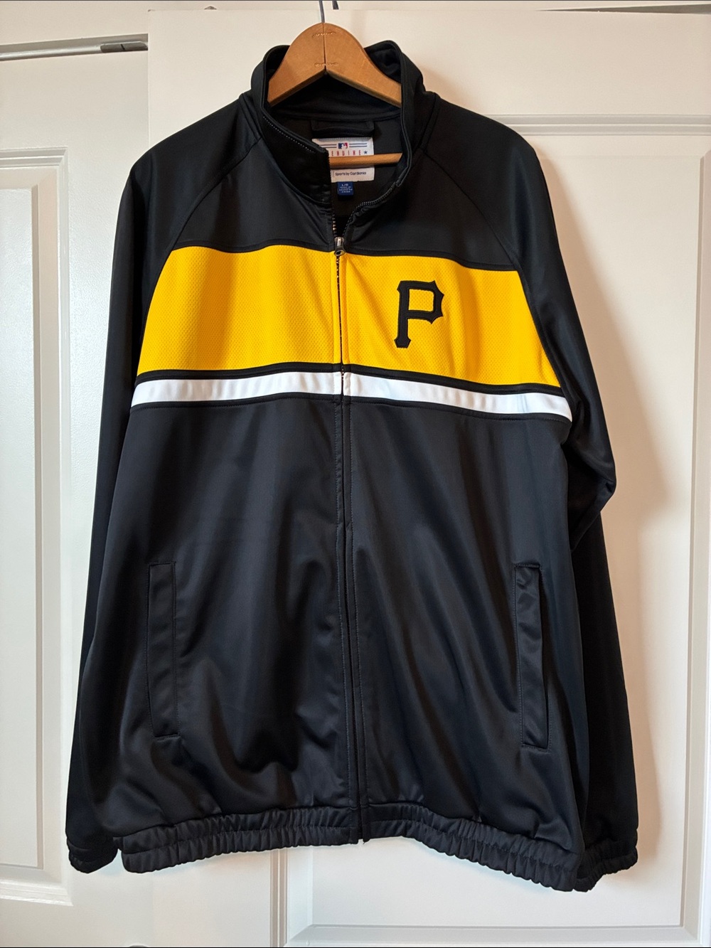 Black & Yellow Men's Pirates, Sweat type jacket.